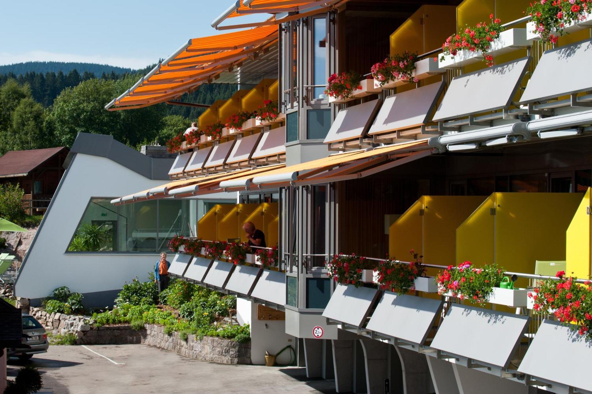 Albtalblick Ihr Wellness- & Wanderhotel Hausern Bagian luar foto